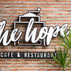 The Hopes Cafe เลียบวารี  ฮาลาล